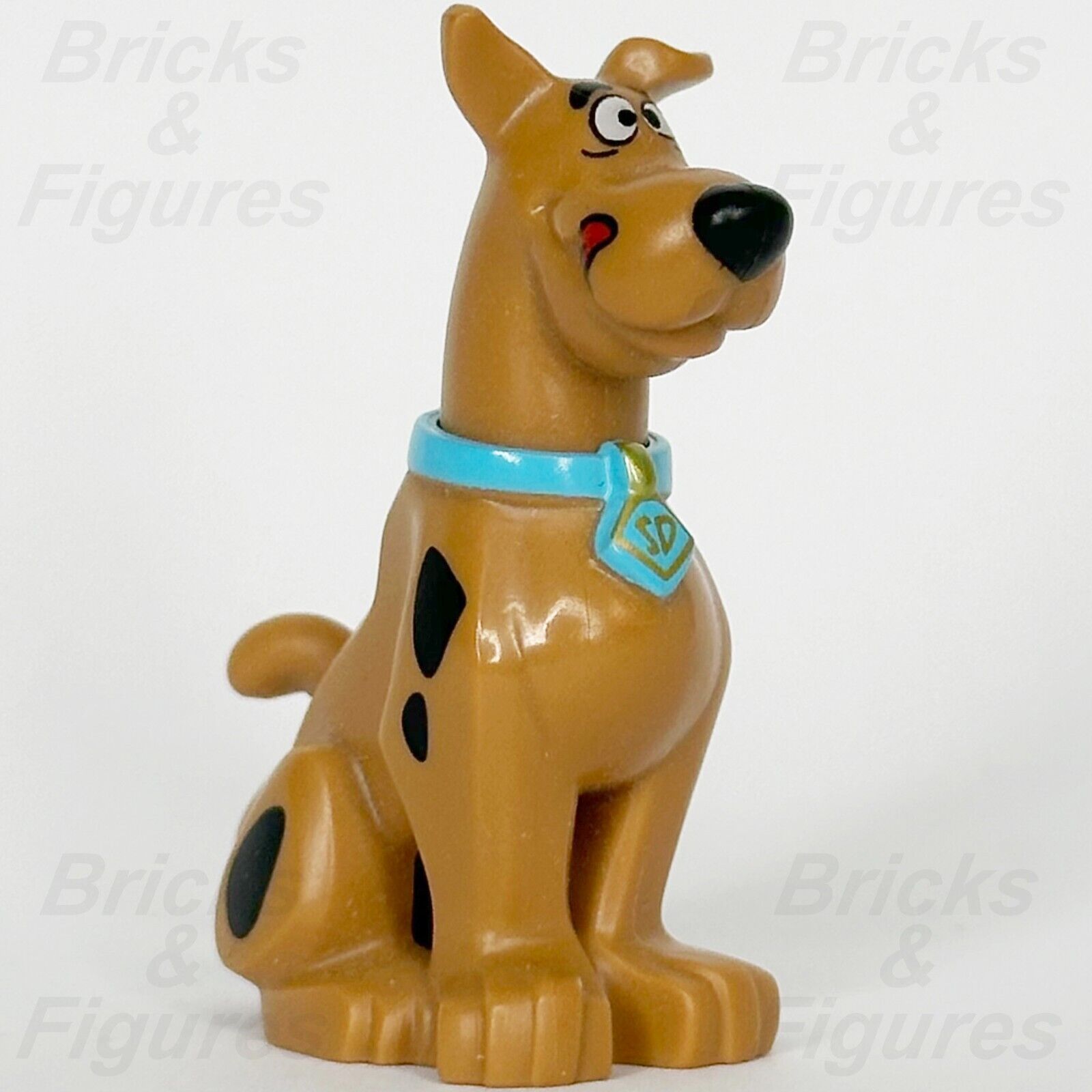 LEGO Scooby-Doo Minifigure Great Dane Dog Sitting Tongue Licking Chops 71206